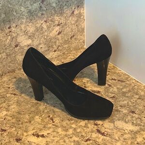 Enzo Angiolini black suede pumps